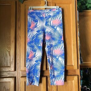 Live The Process Tropical Palm Athletic Crop Capri Pants. - M